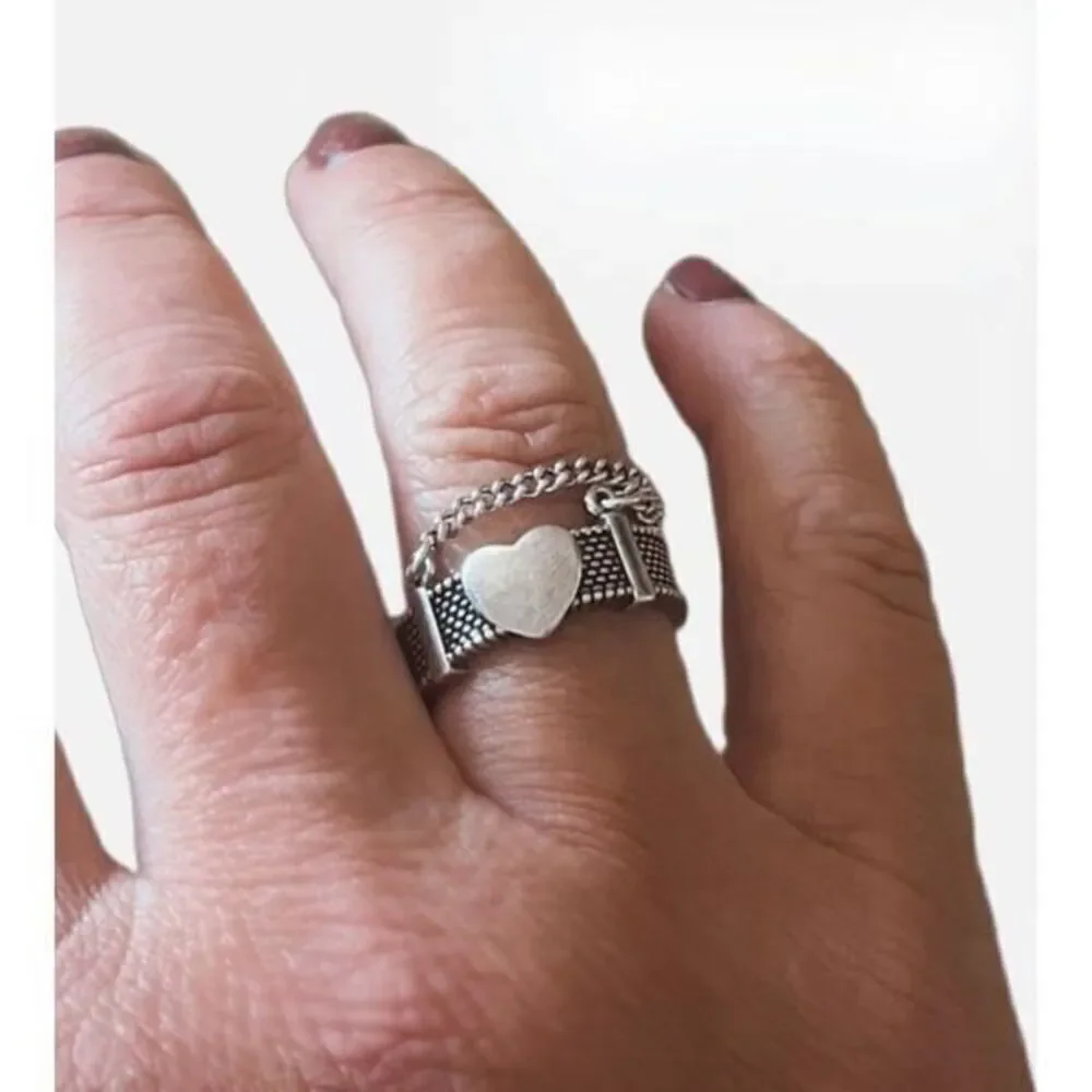 The Unchain My Heart Ring in antiqued Tibetan Silver 925